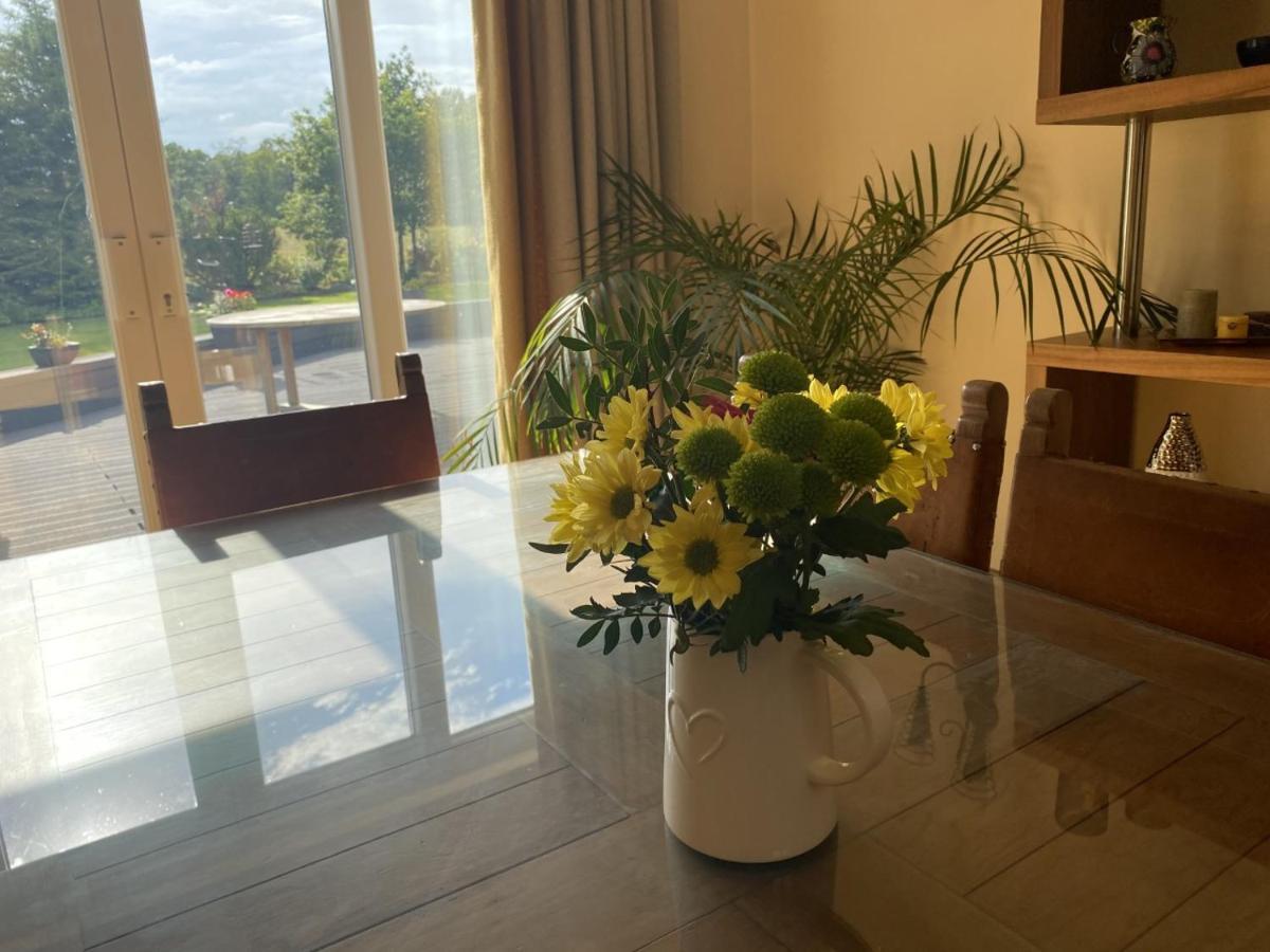 A Room In The Country Kirknewton  エクステリア 写真
